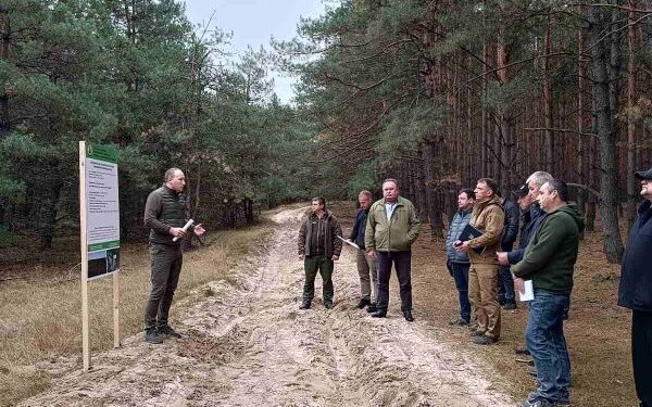 Центрально-Західне міжрегіональне управління лісового та мисливського господарства провело виїзну нараду в тергромадах — Новости Черкасс
