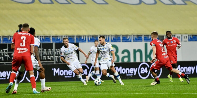 «Динамо» в цьому Чемпіонаті УПЛ проводить на дев’ять ударів більше за суперників