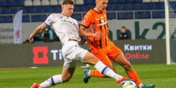 «Динамо» врятувалося від поразки у матчі з «Шахтарем» і зберегло лідерство