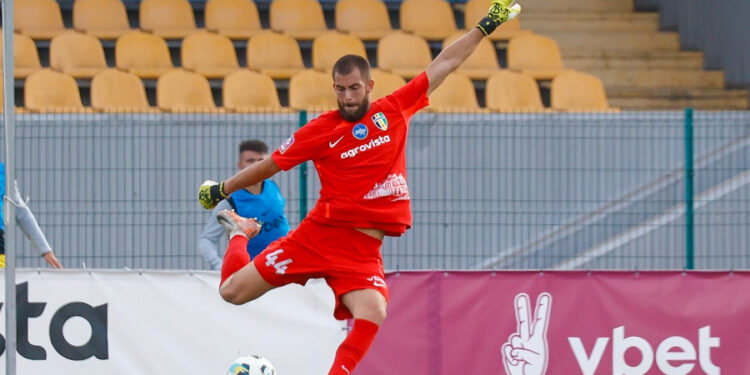 Георгій Єрмаков в 9-му турі видав найбільшу кількість передач з просуванням в сезоні