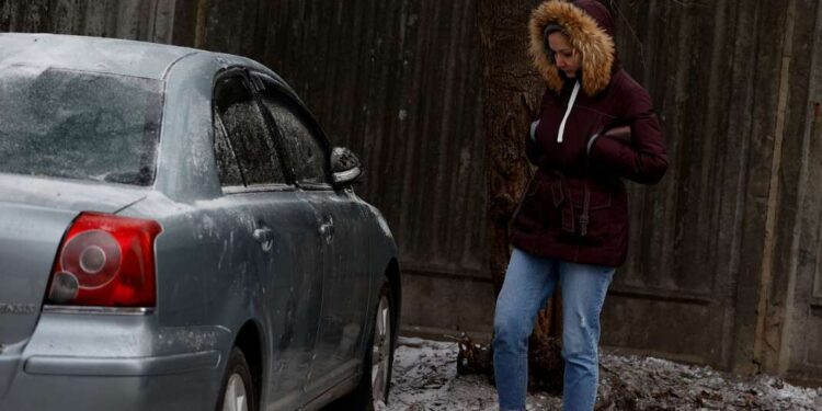 Компенсації за пошкоджені авто: ВР розглядає законопроєкт про виплати українцям | Війна в Україні |