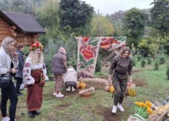 На Черкащині організували етноретрит для дружин, мам і доньок захисників — Новости Черкасс