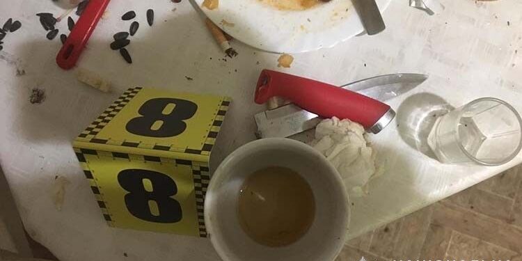 На Тернопільщині мало не зарізали 33-річного чоловіка 16.10