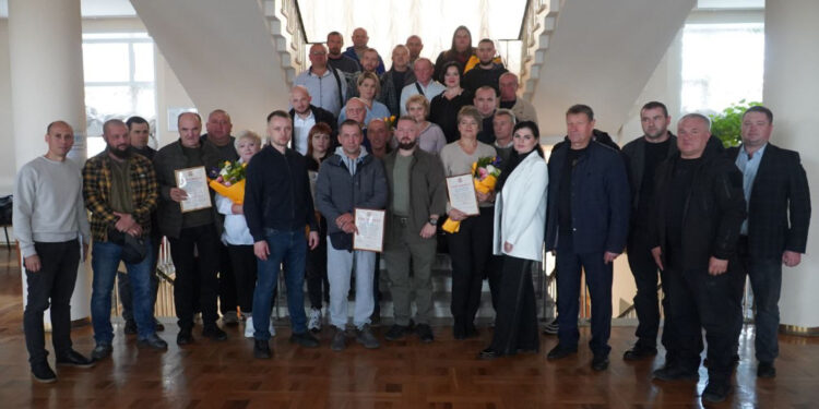 На Житомирщині 97 родин отримали сертифікати на придбання житла | Журнал Житомира