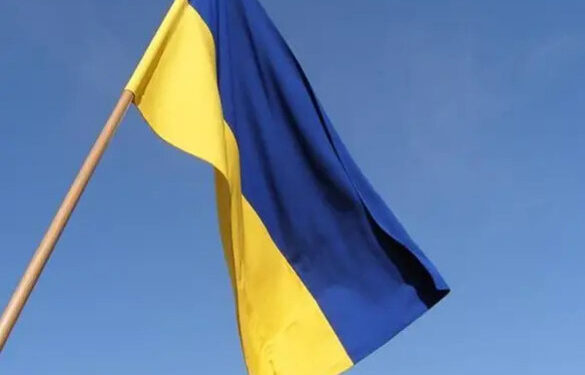 На Золотоніщині чоловік викрав прапор з могили військового