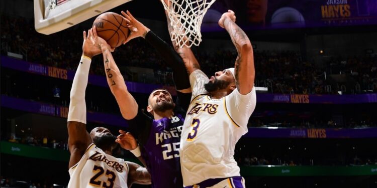 Олексій Лень зіграв 9 хвилин проти Лейкерс у НБА – Федерація баскетболу України