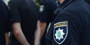 Патрулювання з ТЦК, служба освітньої безпеки та нові види правопорушень: робота прикарпатських поліціянтів під час повномасштабної війни