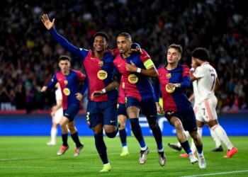 Разгром по-каталонски. «Барселона» крупно обыграла «Баварию» в Лиге чемпионов