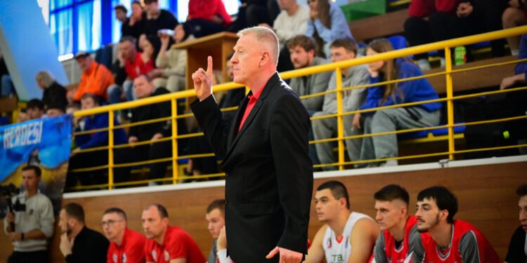 Рівне в Луцьку переміг Кривбас: відео коментарів після гри – Федерація баскетболу України