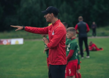 Селекціонер Локомотива: Багато футболістів поїхали з країни, особливо, маленькі діти, які були нашою перспективою