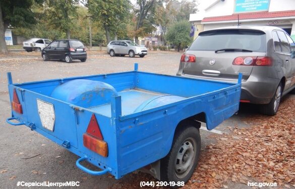 У Черкасах виявили причіп із підробкою