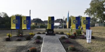 У Кам’янській громаді відкрили Алеї Слави Героїв