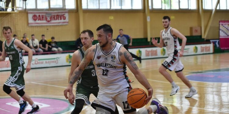 В чоловічій Першій лізі цього сезону зіграють 16 команд – Федерація баскетболу України