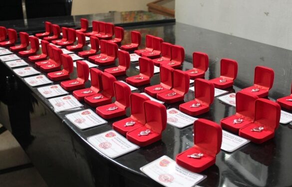 В Умані дітям загиблих військовослужбовців вручили пам’ятні обереги