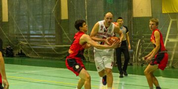 Відео хайлайтів MVP першого тижня Вищої ліги Євгена Коровякова – Федерація баскетболу України
