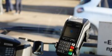 Відтепер у миколаївських автобусах можна розрахуватися безготівковим способом » Миколаївський Оглядач