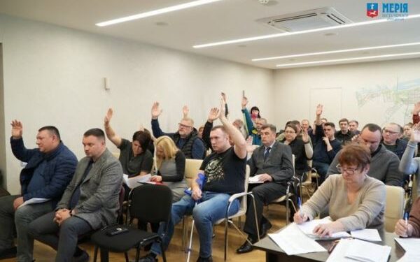 Зміни до бюджету та ПСЕР: відбулася позачергова сесія Черкаської міськради — Новини Черкащіни