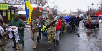 Понад рік вважали зниклим безвісти. У Гайвороні попрощалися із військовим – ФОТО