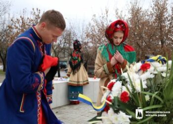 23 листопада у Миколаєві вшанували пам’ять жертв Голодоморів » Миколаївський Оглядач