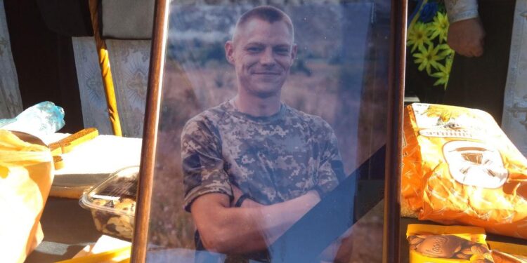 Загинули на Донеччині: у Кропивницькому попрощалися з двома захисниками