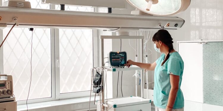 Кілька людей, постраждалих від обстрілу, в лікарні Запоріжжя | Новини Запоріжжя