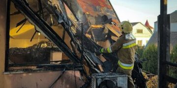 7 листопада та в ніч на 8 підрозділи ДСНС вісім разів залучались до ліквідації пожеж, які виникли в регіоні » Миколаївський Оглядач