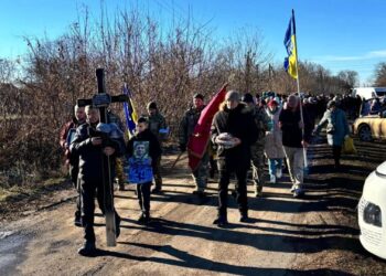 Загинув на Харківщині. У Тишківці поховали військового Олександра Набоку