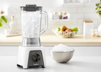 Поширені помилки під час використання блендера: які продукти можуть пошкодити прилад