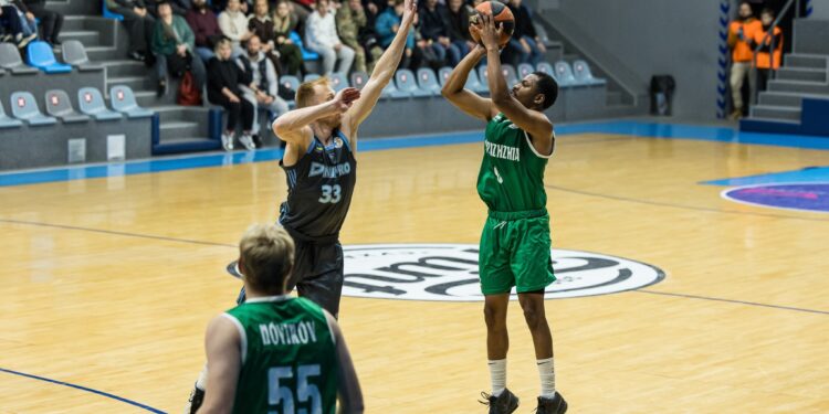 Американський легіонер полишив Запоріжжя – Федерація баскетболу України