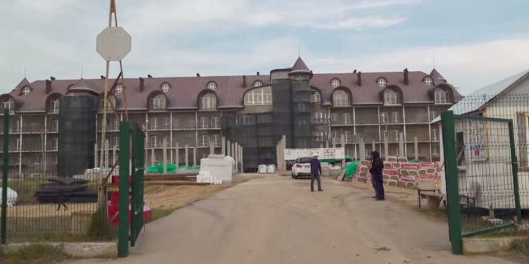 Байки про відновлення: російські «суперпроєкти» на ТОТ Херсонщини і реальний стан справ – Херсон