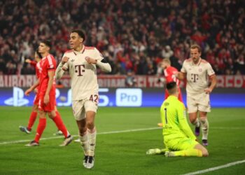 «Бенфика» минимально проиграла «Баварии» в Лиге чемпионов