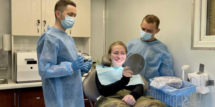 Безкоштовне лікування зубів військовим: лікарні в Полтаві