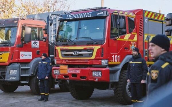 Черкаські рятувальники отримали 11 машин для посилення безпеки — Новости Черкасс