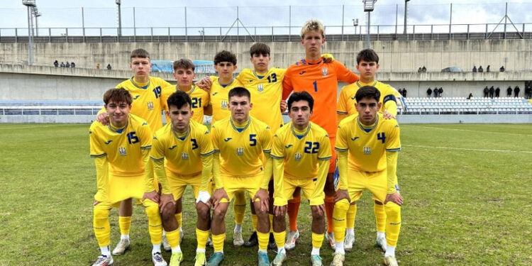 Футболісти трьох клубів УПЛ зіграли у листопадових спарингах за збірну України U-17