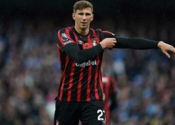 Игрок сборной Украины И. Забарный может перейти в «Ливерпуль»