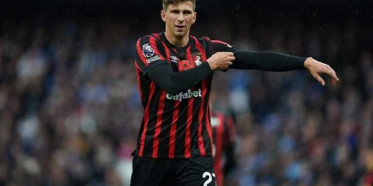 Игрок сборной Украины И. Забарный может перейти в «Ливерпуль»