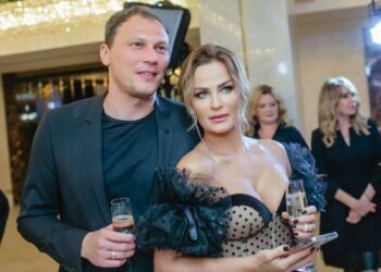 Легендарный голкипер сборной Украины Андрей Пятов разводится с супругой после 19 лет семейной жизни