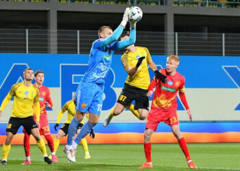 «Лівий Берег» та «Інгулець» продовжили свої безвиграшні серії в Чемпіонаті УПЛ