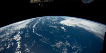 Microsoft та NASA створять чат-бот, який надаватиме інформацію про Землю – Экономика