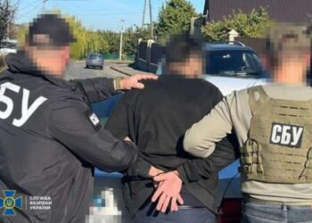 На Черкащині рекетир «вибивав» гроші з дружини безвісти зниклого воїна та погрожував вбити їхню дитину  — Новости Черкасс