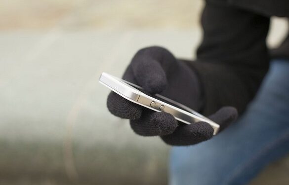 На Корсунщині шахраї телефонують людям та видурюють гроші