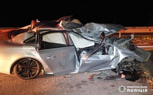 На Уманщині легковик врізався у вантажівку — Новости Черкасс