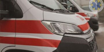 На Золотоніщині зіштовхнулись легковик і вантажівка, чотирьом людям надавали меддопомогу — Новини Черкащіни