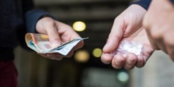На Звенигородщині літній чоловік торгував наркотиками