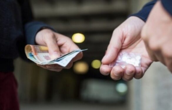 На Звенигородщині літній чоловік торгував наркотиками