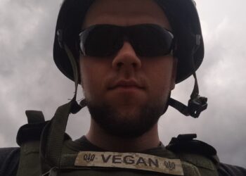 Рівнянин Костянтин Юзвюк, який поліг на російсько-українській війні, був веганом. Його поради, щоб зменшити експлуатацію тварин (ФОТО)