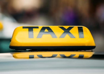 Такси 571. Надежный и удобный сервис заказа такси в Киеве