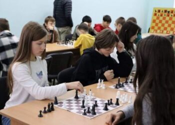 Шаховий турнір серед шкіл Сміли: перемога за ліцеєм — Новости Черкасс