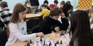 Шаховий турнір серед шкіл Сміли: перемога за ліцеєм — Новости Черкасс