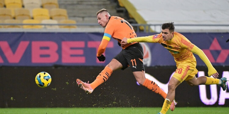 «Шахтар» після перерви добив «Інгулець» і виграв у нього сьомий матч з семи проведених